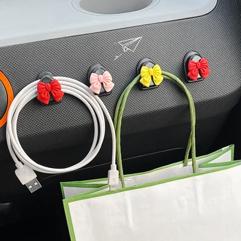 2pc יצירתי Bowknot רכב מיני ווים קריקטורה חמודה רכב דבק הוק ארגונית קולב כבל USB אוזניות מפתח אחסון Accessor